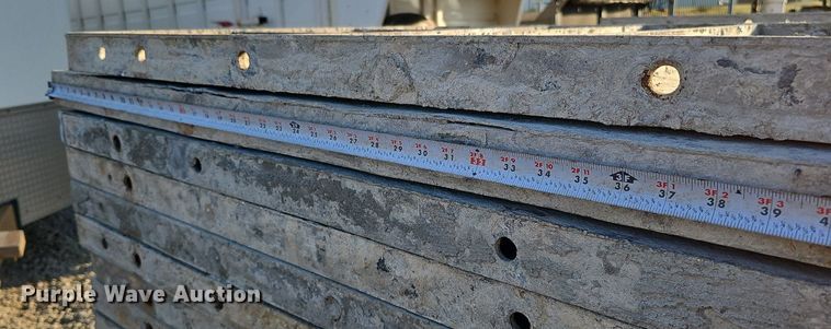 image for item DQ0320 Concrete forms