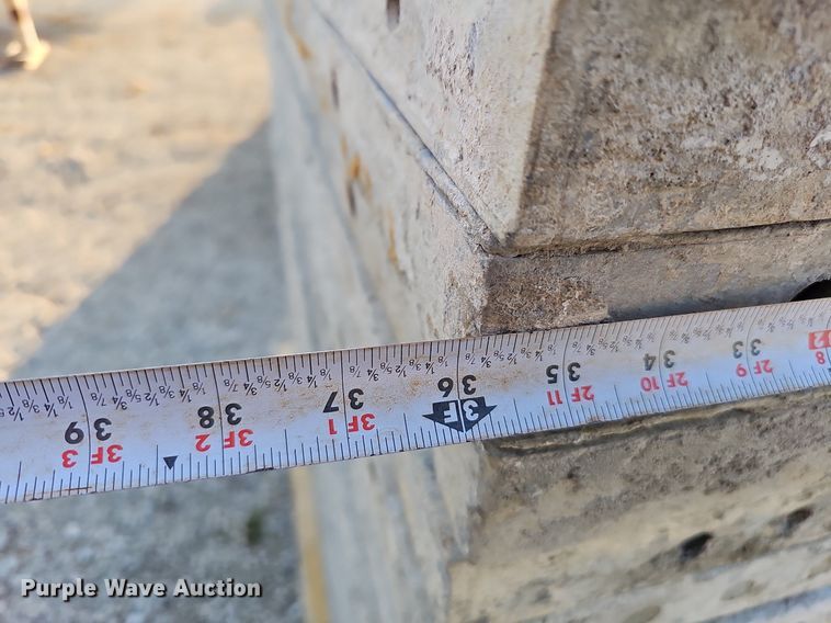 image for item DQ0320 Concrete forms