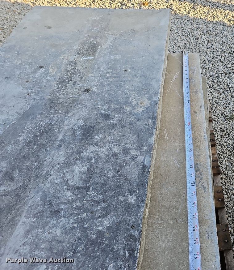 image for item DQ0320 Concrete forms