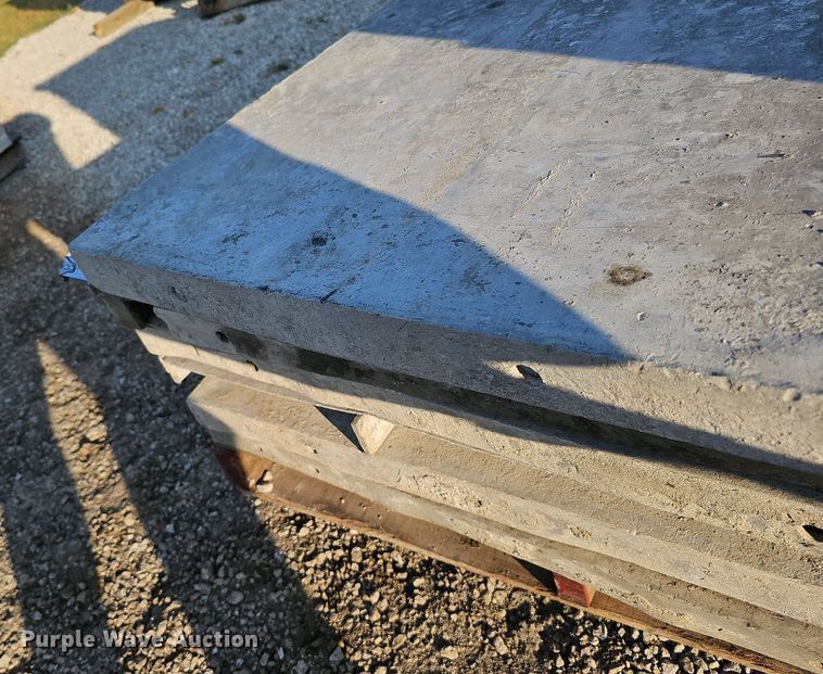 image for item DQ0320 Concrete forms