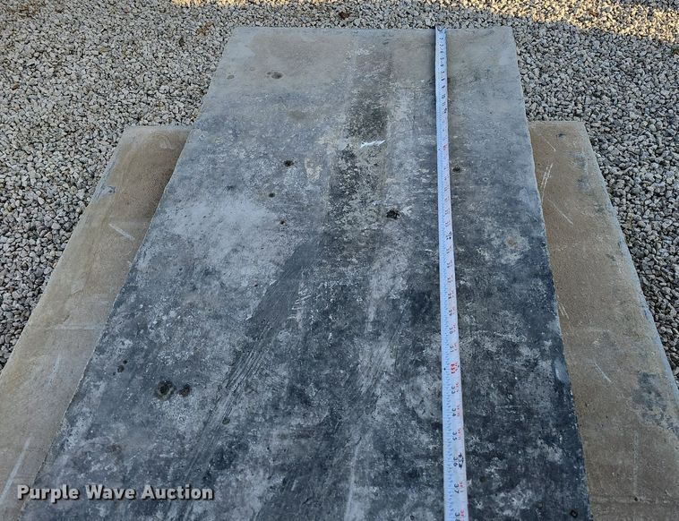 image for item DQ0320 Concrete forms