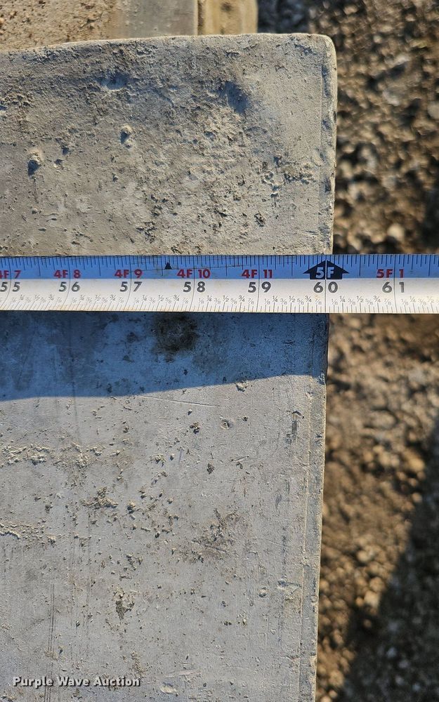 image for item DQ0320 Concrete forms