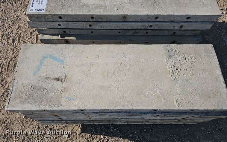 image for item DQ0322 Approximately 26 Western and Wall Tie concrete forms