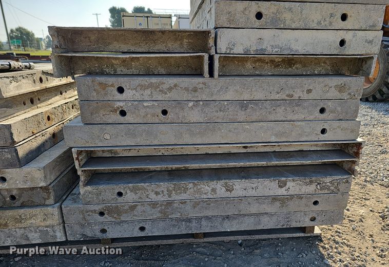 image for item DQ0322 Approximately 26 Western and Wall Tie concrete forms