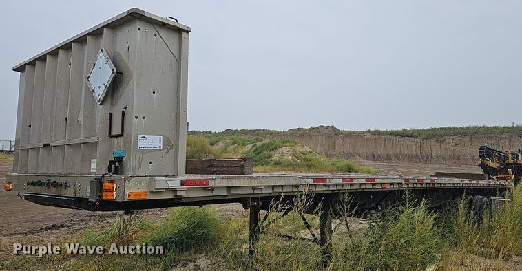 image for item DQ0323 1997 Transcraft  Eagle W2 flatbed trailer
