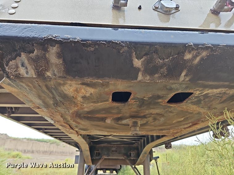 image for item DQ0323 1997 Transcraft  Eagle W2 flatbed trailer