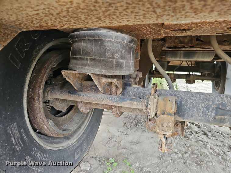 image for item DQ0323 1997 Transcraft  Eagle W2 flatbed trailer