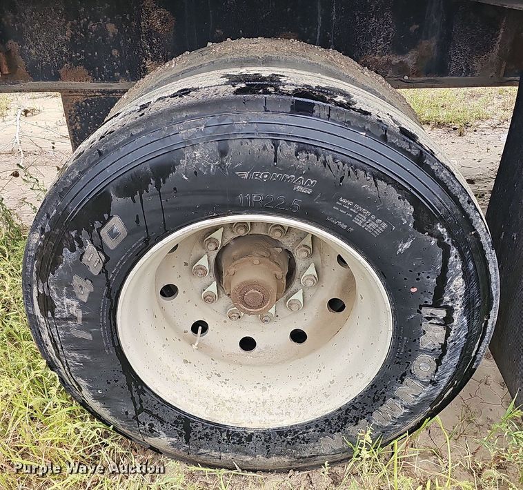 image for item DQ0323 1997 Transcraft  Eagle W2 flatbed trailer