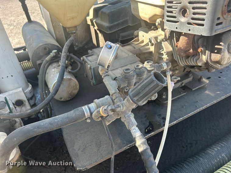 image for item DQ0909 2002 Vacstar VS500GT  sewer jetter trailer