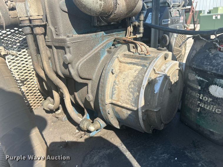 image for item DQ0909 2002 Vacstar VS500GT  sewer jetter trailer