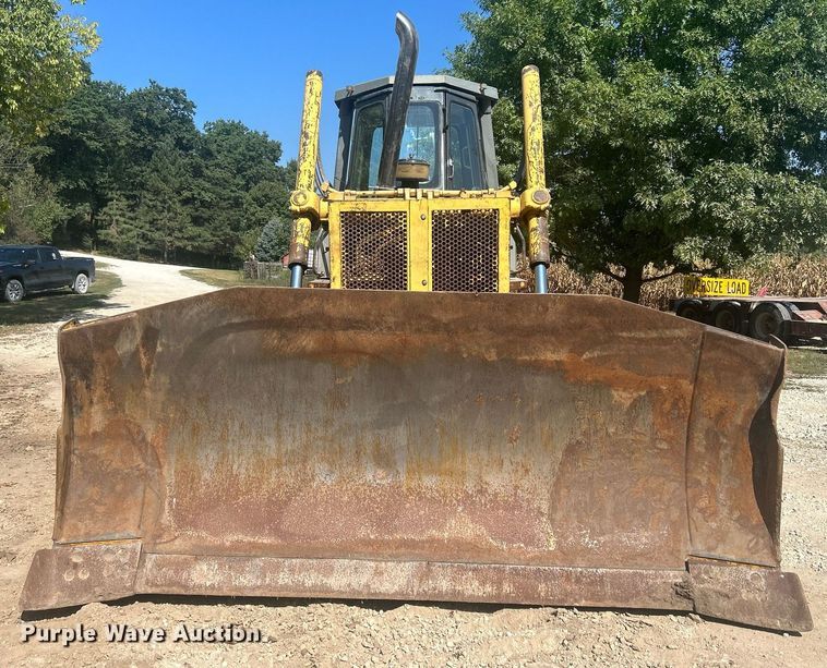 image for item DQ0911 1998 Komastu D65EX-12 dozer
