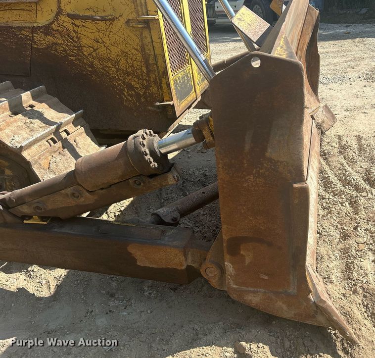 image for item DQ0911 1998 Komastu D65EX-12 dozer