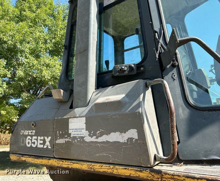 image for item DQ0911 1998 Komastu D65EX-12 dozer