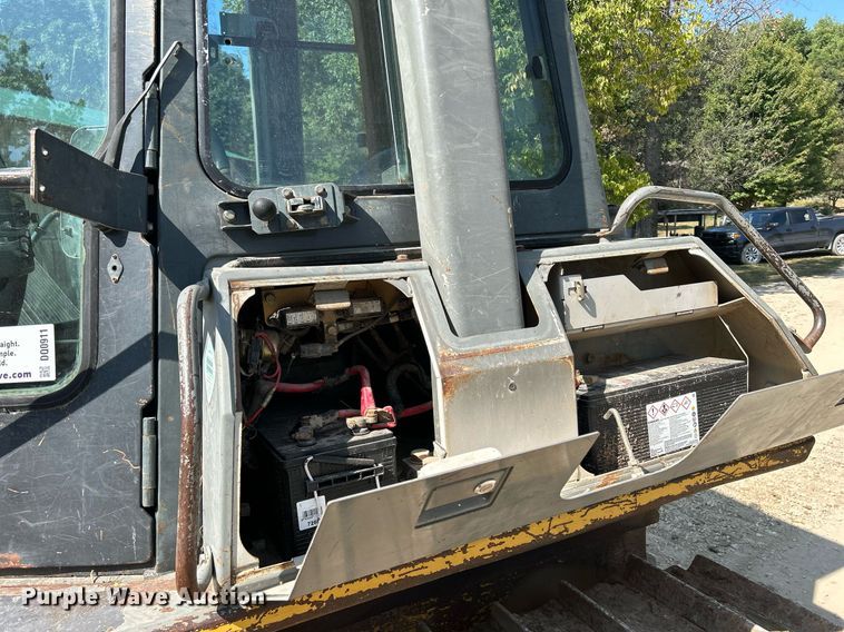 image for item DQ0911 1998 Komastu D65EX-12 dozer