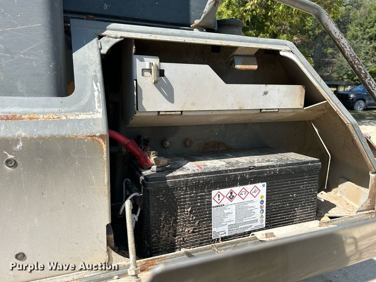 image for item DQ0911 1998 Komastu D65EX-12 dozer