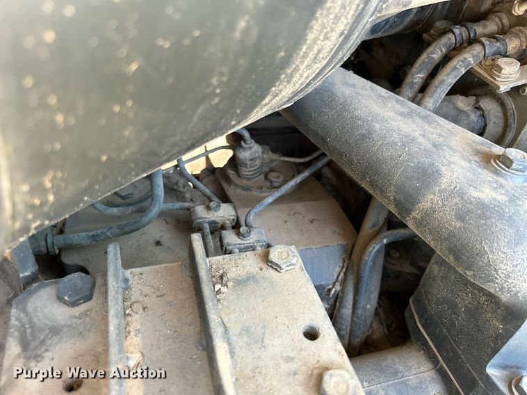 image for item DQ0911 1998 Komastu D65EX-12 dozer