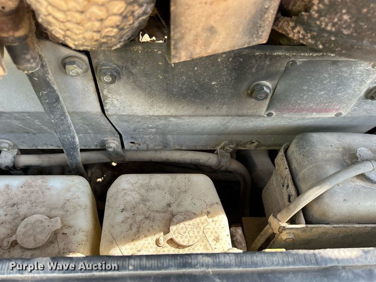 image for item DQ0911 1998 Komastu D65EX-12 dozer