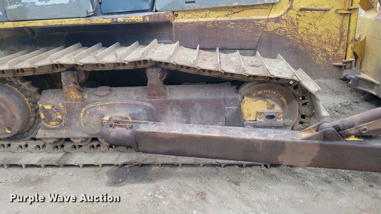 image for item DQ0911 1998 Komastu D65EX-12 dozer