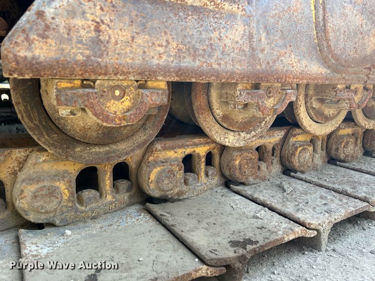 image for item DQ0911 1998 Komastu D65EX-12 dozer