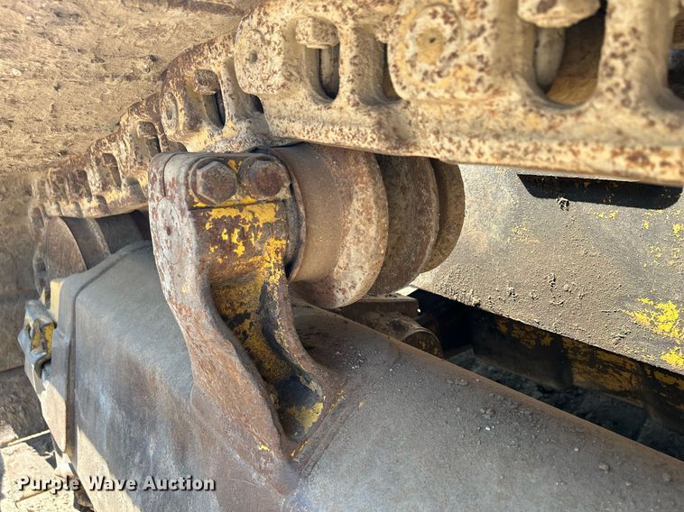 image for item DQ0911 1998 Komastu D65EX-12 dozer