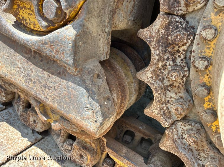 image for item DQ0911 1998 Komastu D65EX-12 dozer