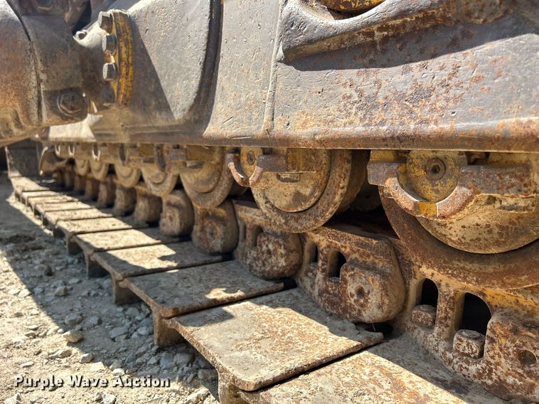 image for item DQ0911 1998 Komastu D65EX-12 dozer