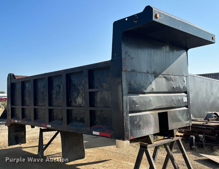 image for item DQ0912 Warren FL651FL-16  dump truck bed