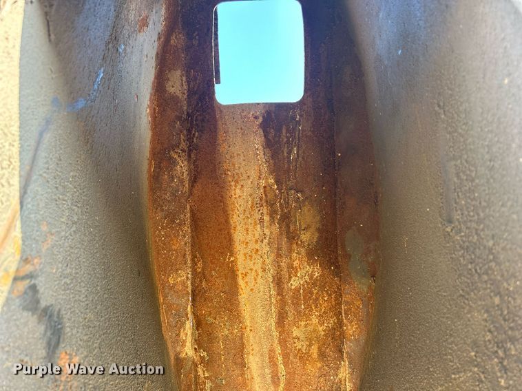 image for item DQ0912 Warren FL651FL-16  dump truck bed