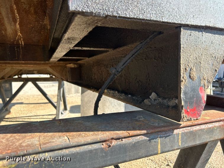 image for item DQ0912 Warren FL651FL-16  dump truck bed