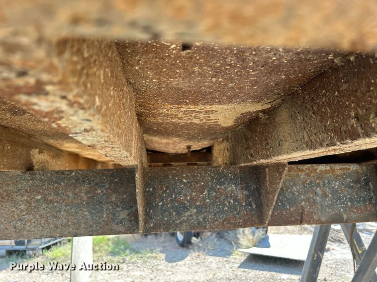 image for item DQ0912 Warren FL651FL-16  dump truck bed