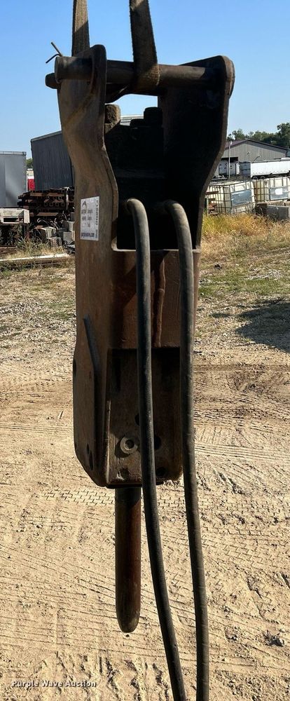 image for item DQ0914 Stanley MB50608  breaker