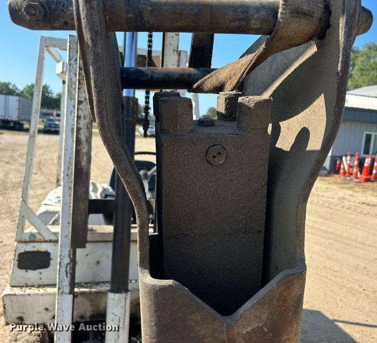 image for item DQ0914 Stanley MB50608  breaker