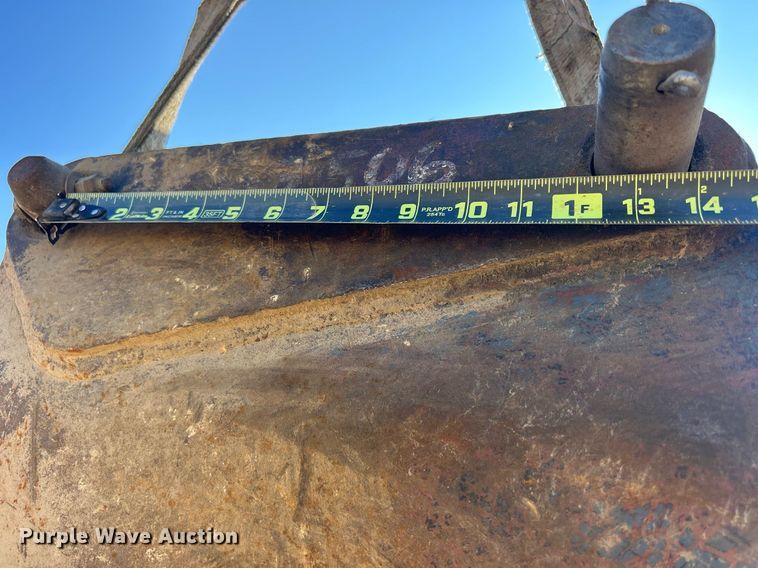 image for item DQ0914 Stanley MB50608  breaker