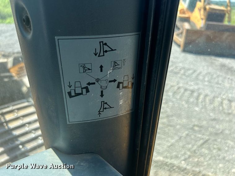 image for item DQ0915 2015 Liebherr PR736XL  dozer