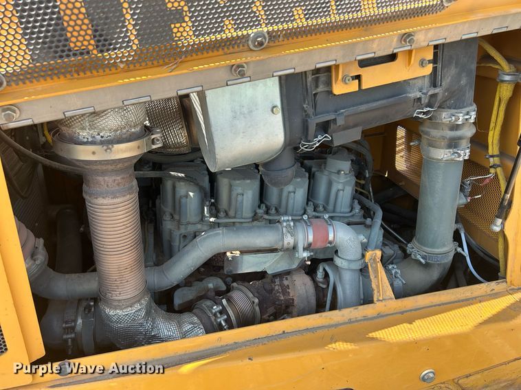 image for item DQ0915 2015 Liebherr PR736XL  dozer