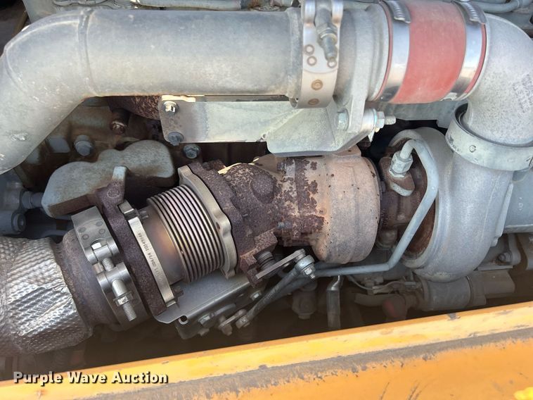 image for item DQ0915 2015 Liebherr PR736XL  dozer