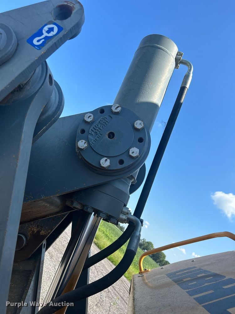 image for item DQ0915 2015 Liebherr PR736XL  dozer