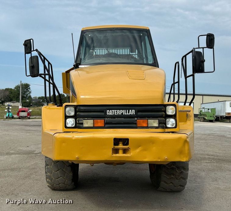 image for item DQ0920 2004 Caterpillar 730  haul truck