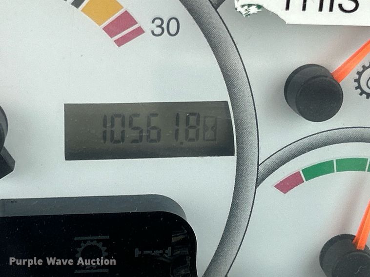 image for item DQ0920 2004 Caterpillar 730  haul truck