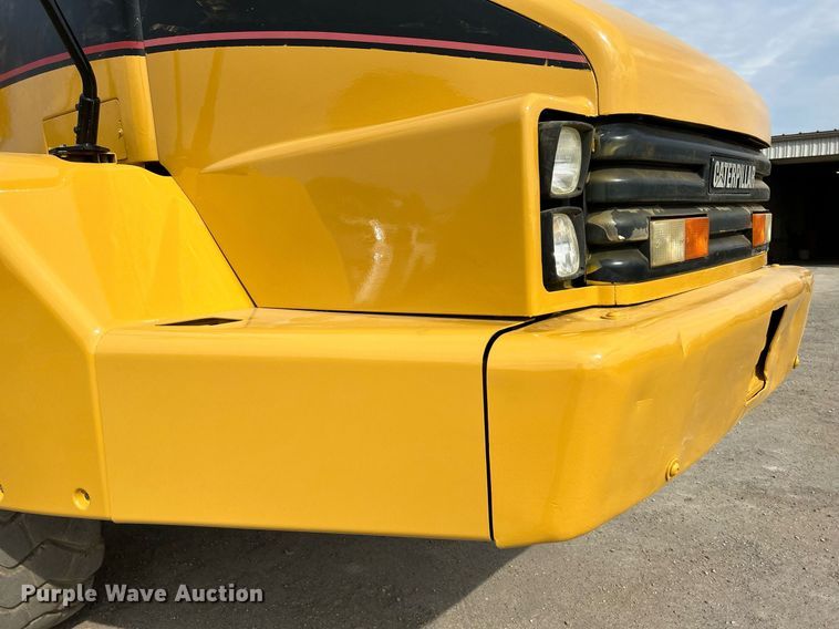 image for item DQ0920 2004 Caterpillar 730  haul truck