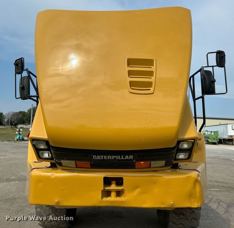 image for item DQ0920 2004 Caterpillar 730  haul truck