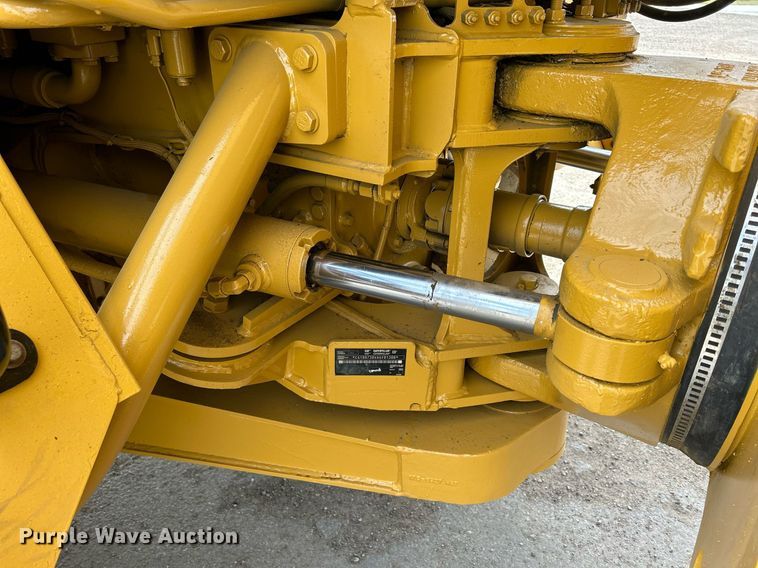 image for item DQ0920 2004 Caterpillar 730  haul truck