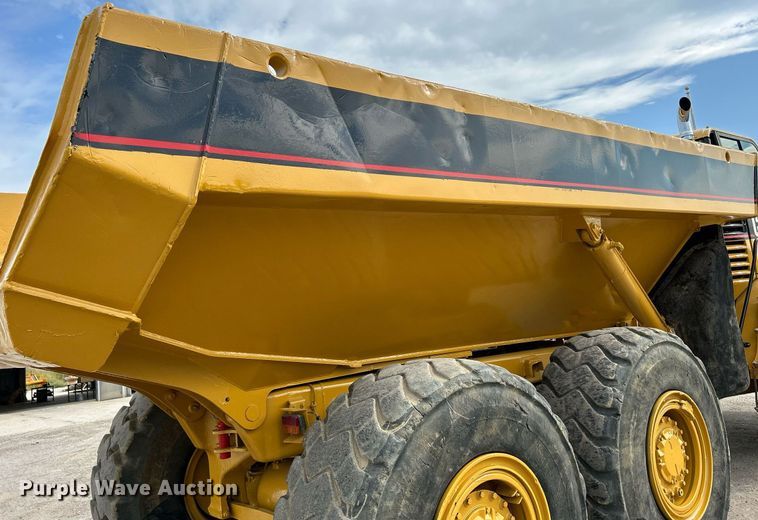 image for item DQ0920 2004 Caterpillar 730  haul truck