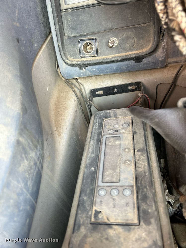 image for item DQ0921 2003 Link-Belt 240LX  excavator