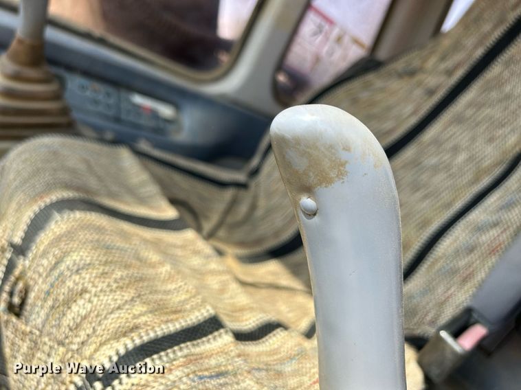 image for item DQ0921 2003 Link-Belt 240LX  excavator