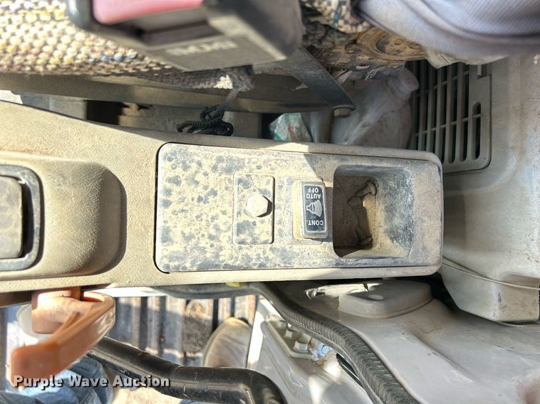 image for item DQ0921 2003 Link-Belt 240LX  excavator