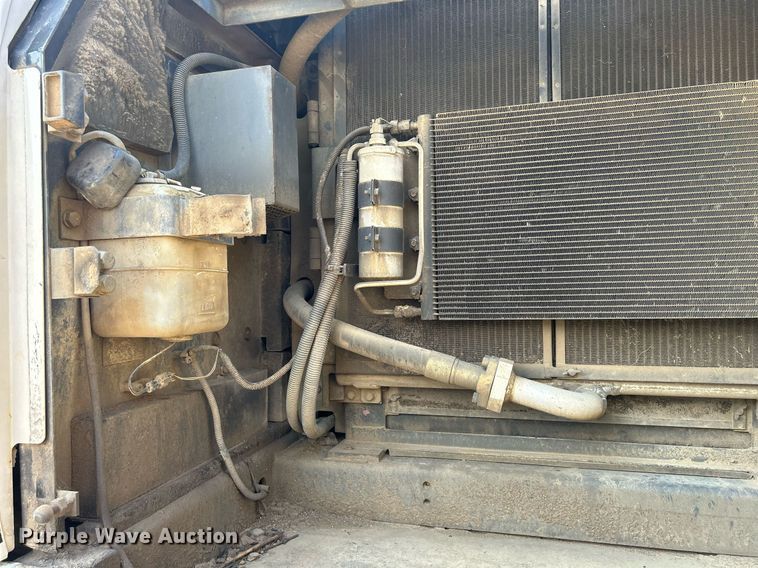 image for item DQ0921 2003 Link-Belt 240LX  excavator