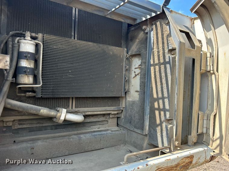 image for item DQ0921 2003 Link-Belt 240LX  excavator