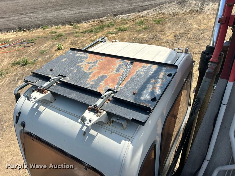 image for item DQ0921 2003 Link-Belt 240LX  excavator