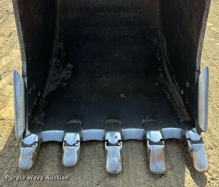 image for item DQ0921 2003 Link-Belt 240LX  excavator